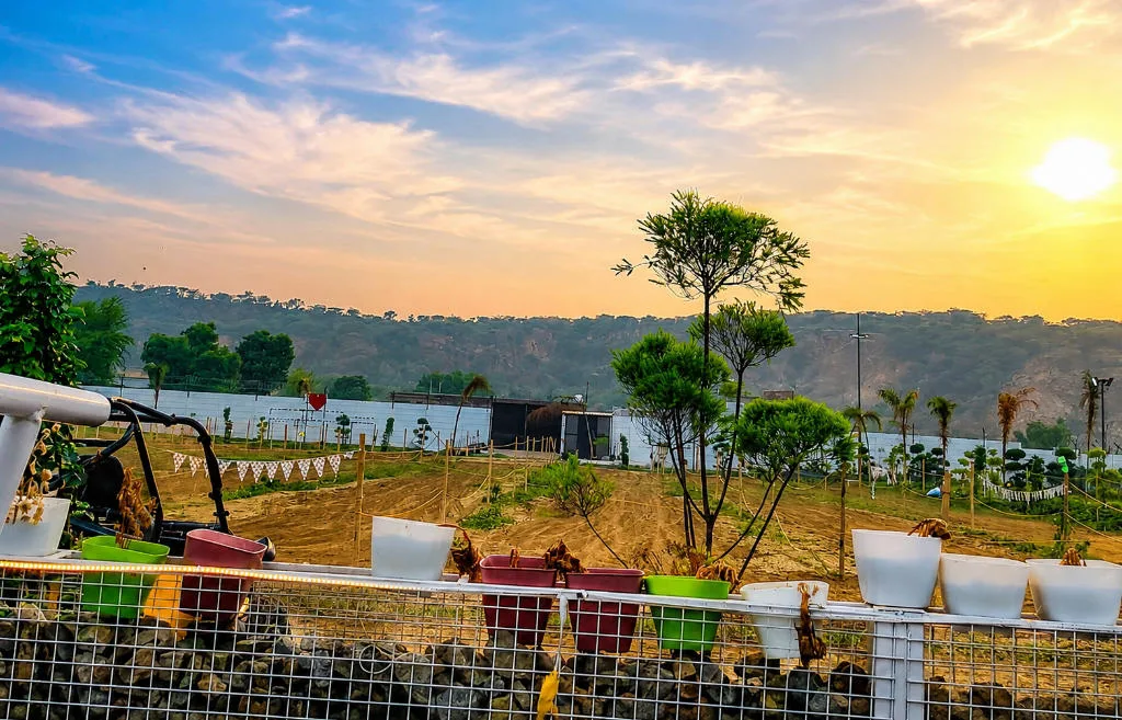 Farm Sunset Horizon Valley View